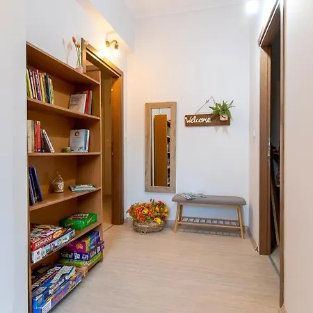 Διαμέρισμα Alice House 2 Αμάρυνθος