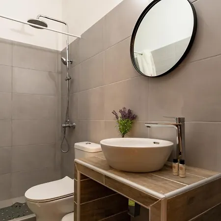 Alice House 2 Appartement Amarynthos